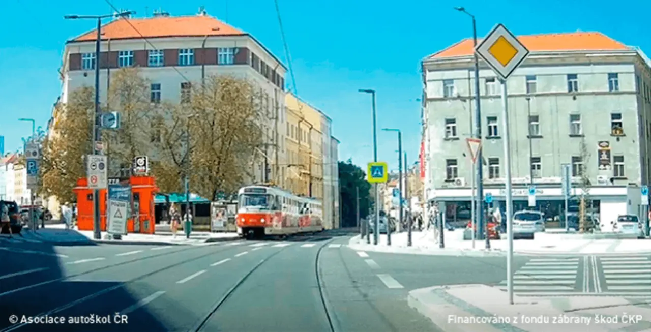 Obrázek k otázce 737