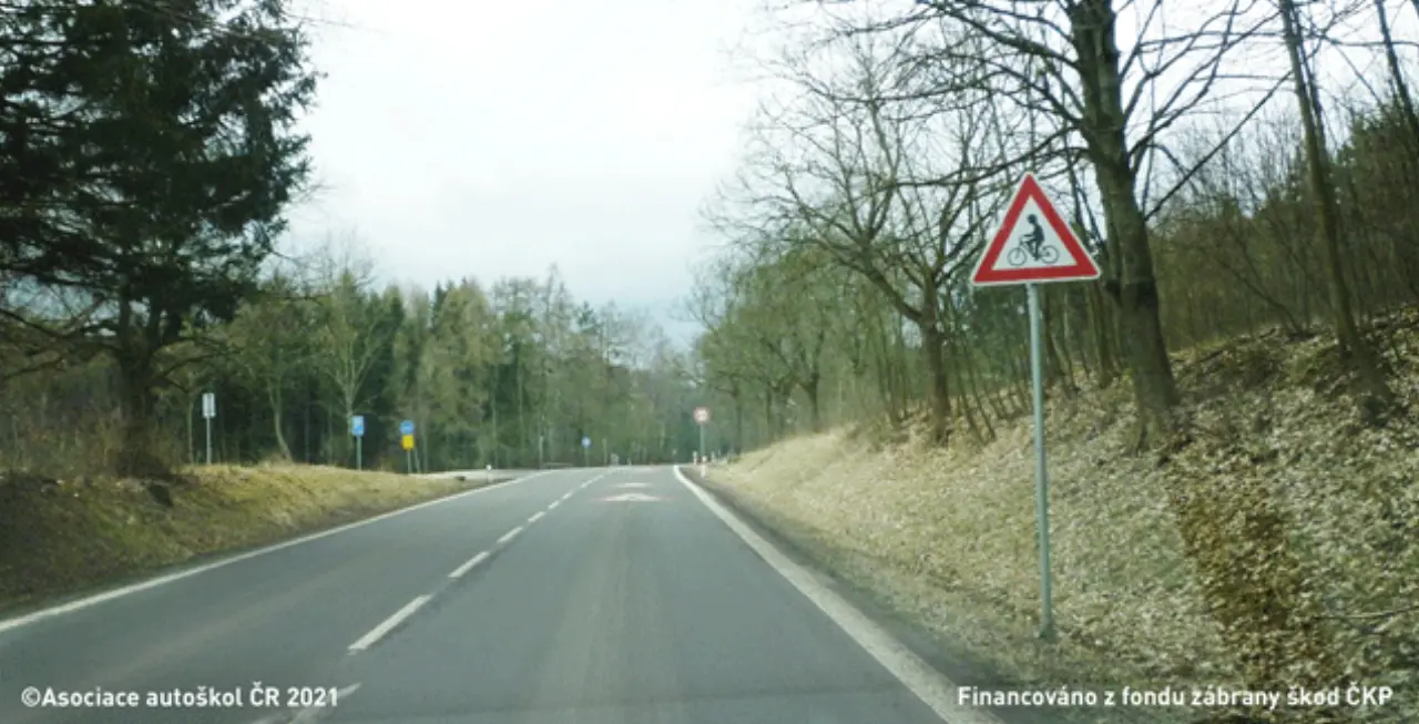Značka A 19 Cyklisté